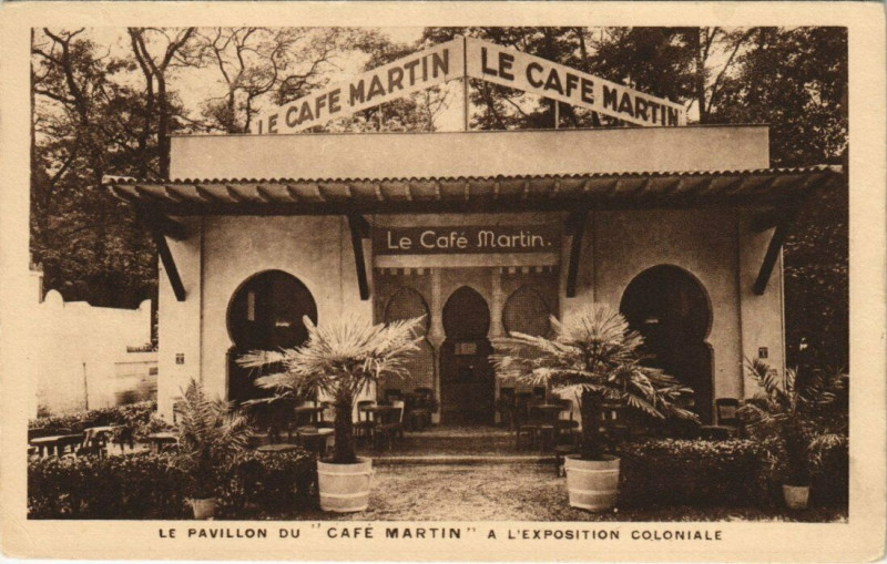 Carte postale ancienne Paris 9e - Le Pavillon du Cafe Martin à Paris 9e