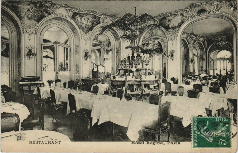 Carte postale ancienne Paris 1e - Restaurant - Hotel Regina à Paris 1er