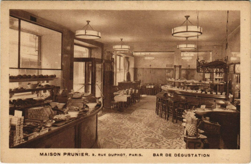 Carte postale ancienne Paris 1e - Maison Prunier - Bar de Dégustation à Paris 1er