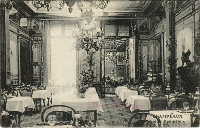 Carte postale ancienne Paris 2e - Champeaux - Salon Pompéien à Paris 2e
