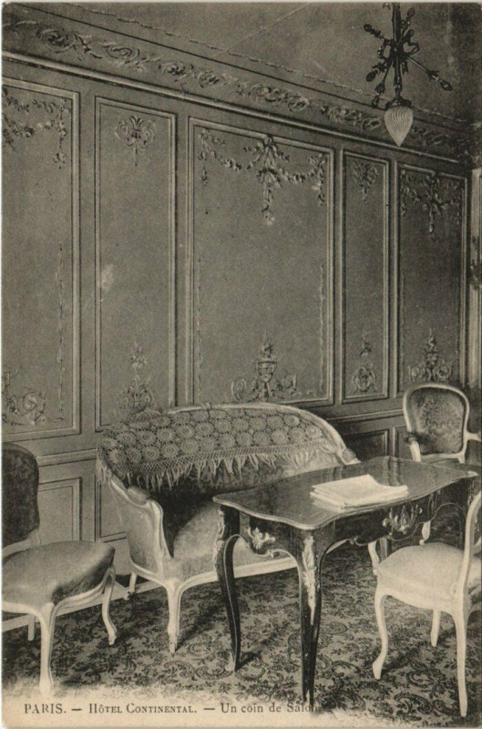 Carte postale ancienne Paris 9e - Hotel Continental - Un Coin de Salon à Paris 9e