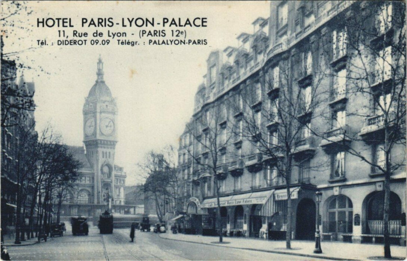 Carte postale ancienne Hôtel Paris- Lyon - Palace - Rue de Lyon à Paris 12e