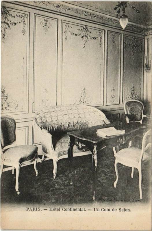 Carte postale ancienne Paris 9e - Hotel Continental - Un Coin de Salon à Paris 9e