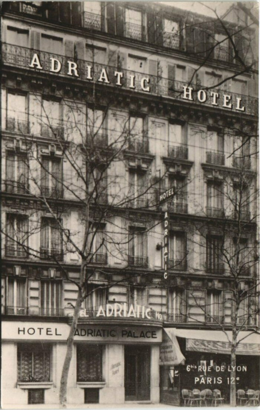 Carte postale ancienne Adriatic Hôtel - rue de Lyon à Paris 12e