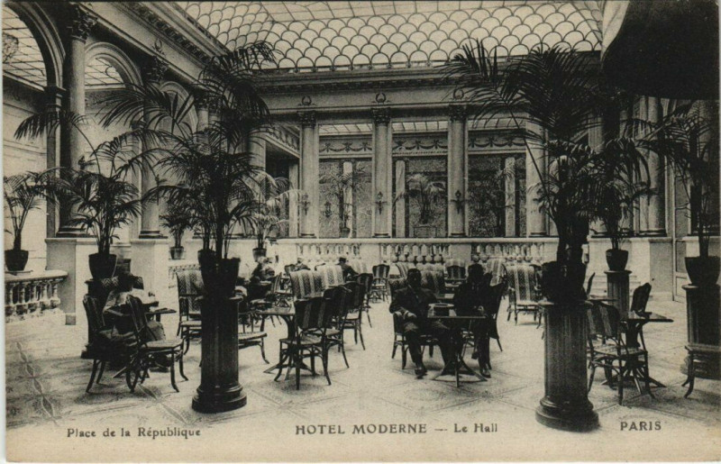Carte postale ancienne Paris 9e - Hotel Moderne - Le Hall à Paris 9e