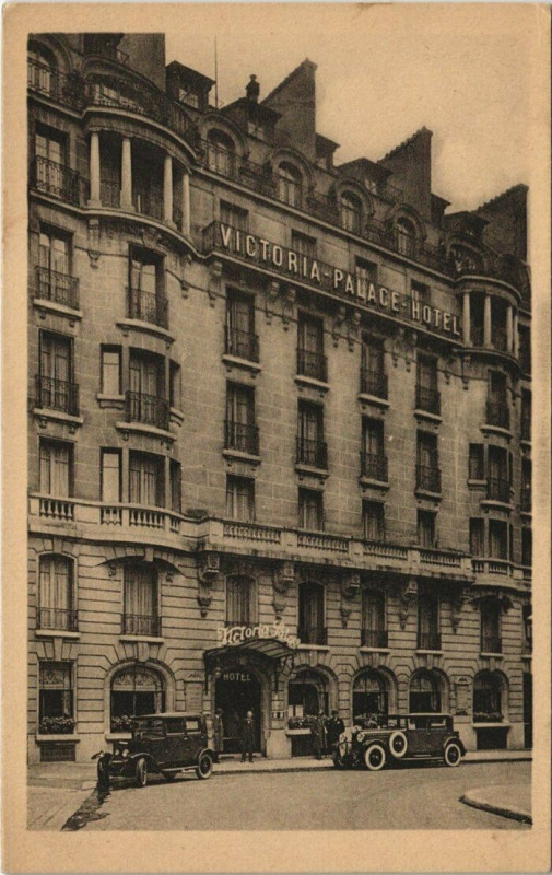 Carte postale ancienne Victoria Palace Hôtel à Paris 6e
