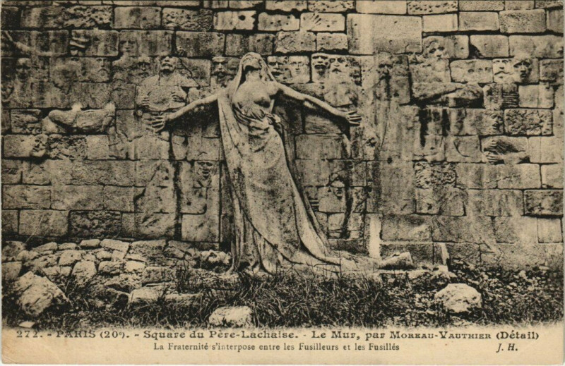 Carte postale ancienne Square du Père-Lachaise - Le Mur, par Moreau-Vauthier (Détail) à Paris 20e