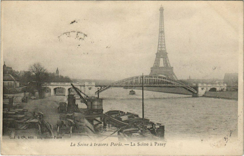 Carte postale ancienne La Seine à Passy à Paris 16e