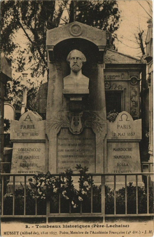 Carte postale ancienne Père-Lachaise - Alfred de Musset à Paris 20e