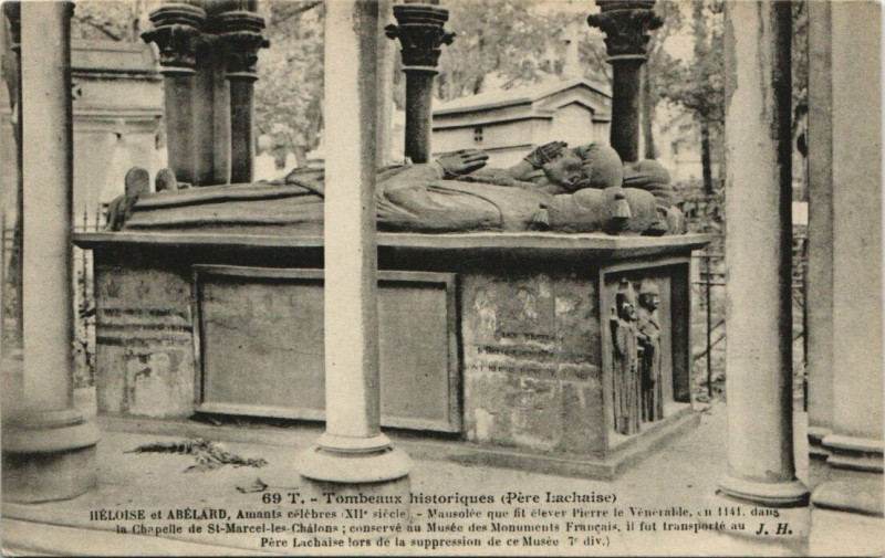 Carte postale ancienne Père-Lachaise - Héloïse et Abélard à Paris 20e