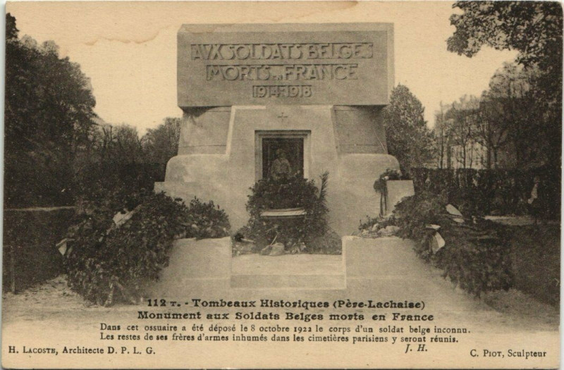 Carte postale ancienne Père-Lachaise - Monument aux Soldats Belges morts en France à Paris 20e