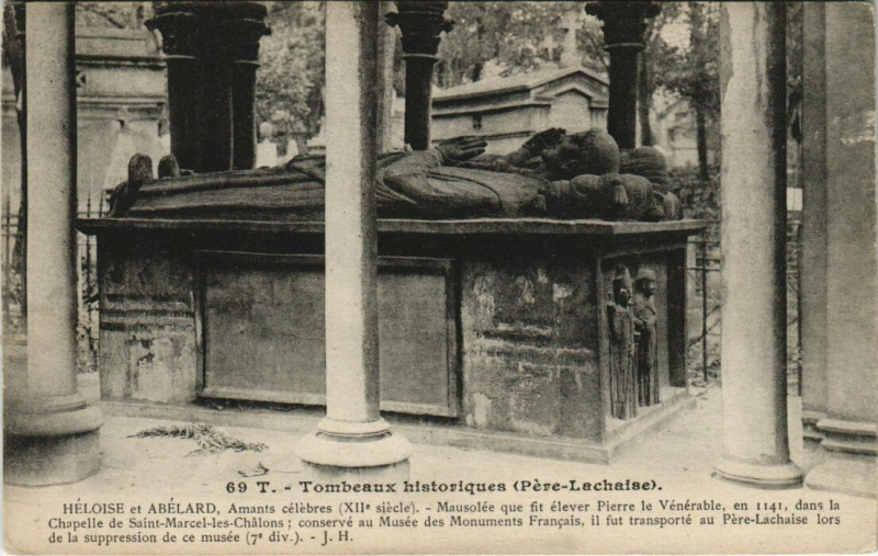 Carte postale ancienne Père-Lachaise - Héloïse et Abélard à Paris 20e