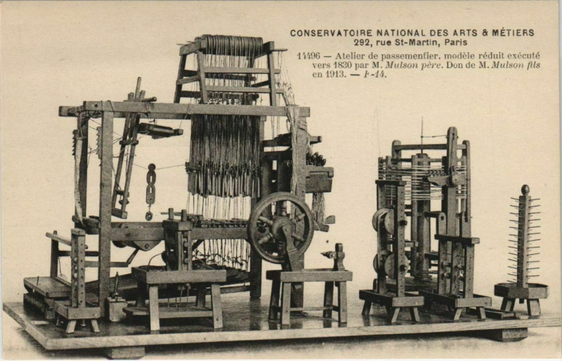 Carte postale ancienne Paris (3e) Cnam - Atelier de passementier à Paris 3e
