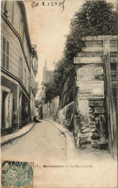 Carte postale ancienne La rue Cortot à Montmartre à Paris 18e