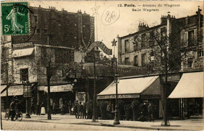 Carte postale ancienne Avenue de Wagram - Salle Wagram à Paris 17e
