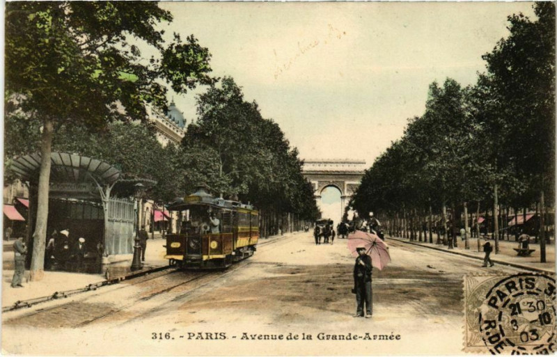 Carte postale ancienne Avenue de la Grande-Armée à Paris 16e