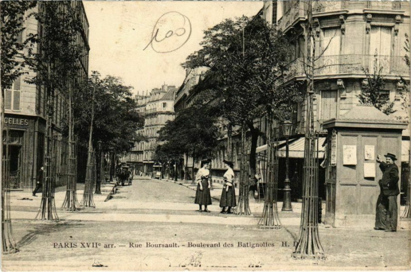Carte postale ancienne Rue Boursault - Boulevard des Batignolles à Paris 8e