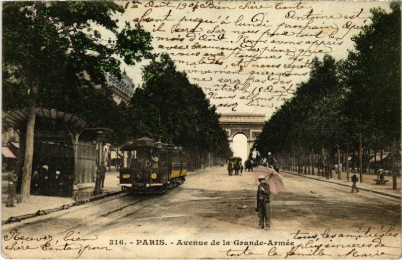Carte postale ancienne Avenue de la Grande-Armée à Paris 16e