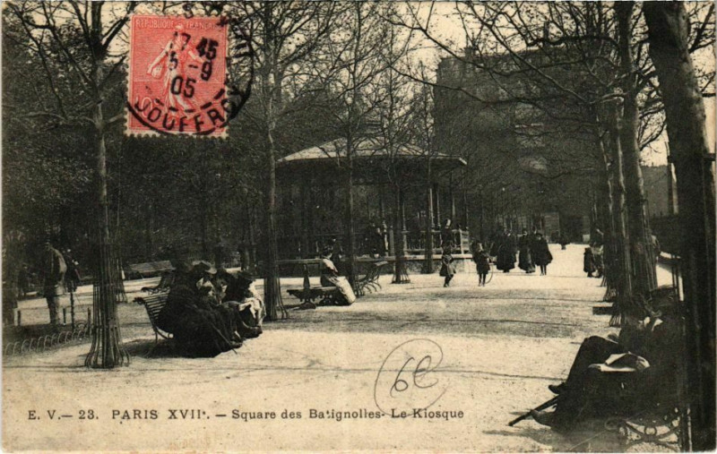 Carte postale ancienne Square des Batignolles - Le Kiosque à Paris 17e