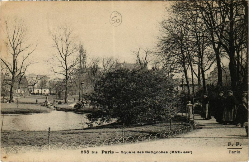 Carte postale ancienne Square des Batignolles à Paris 17e