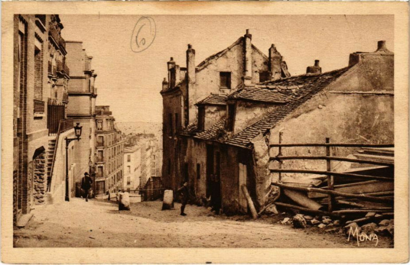 Carte postale ancienne Montmartre - La Rue du Mont-Cenis et la Maison de Mimi Pinson à Paris 18e