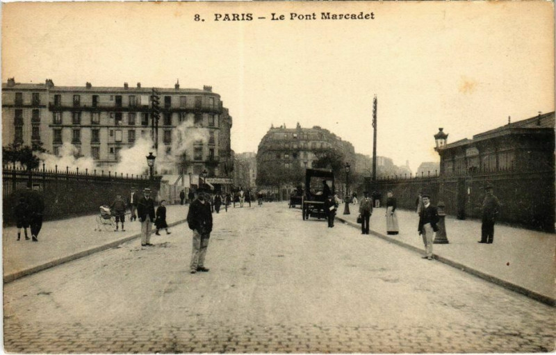 Carte postale ancienne Le Pont Marcadet à Paris 18e
