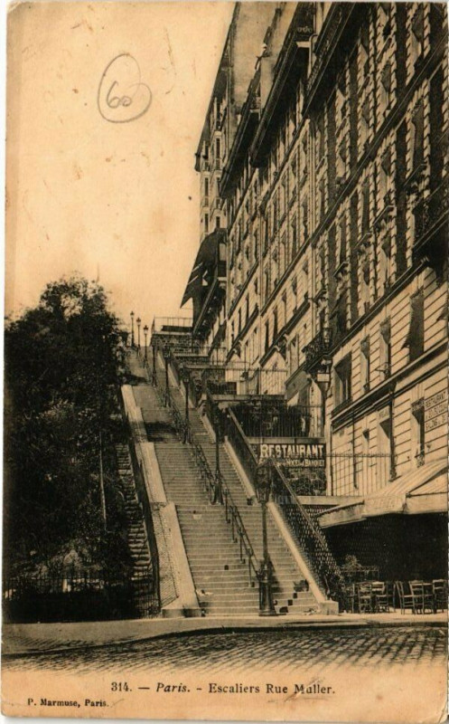 Carte postale ancienne Escaliers Rue Muller à Paris 18e