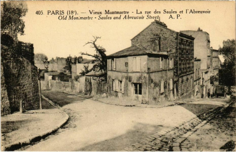 Carte postale ancienne Vieux Montmartre - La Rue des Saules et l'Abreuvoir à Paris 18e