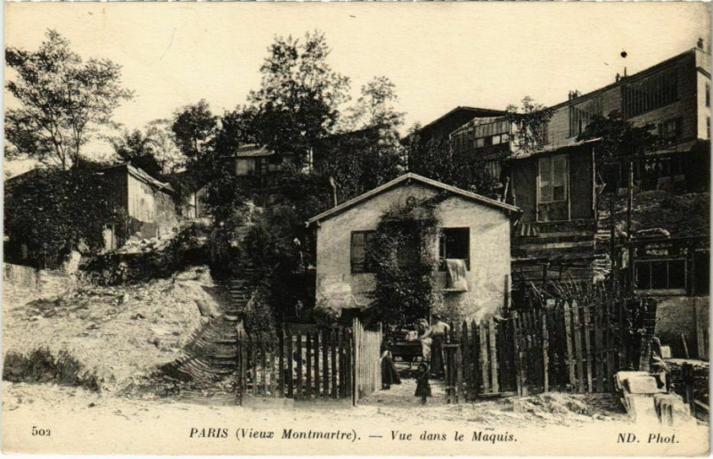 Carte postale ancienne Vieux Montmartre - Vue dans le Maquis à Paris 18e