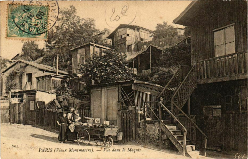Carte postale ancienne Vieux Montmartre - Vue dans le Maquis à Paris 18e