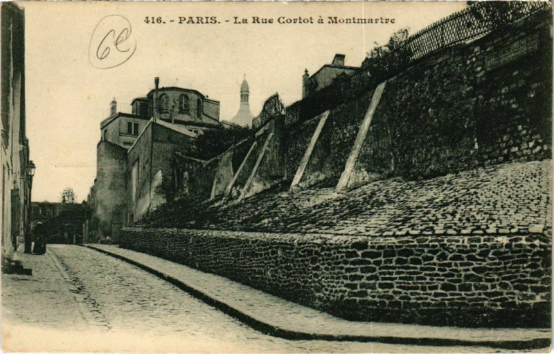 Carte postale ancienne La Rue Cortot à Montmartre à Paris 18e