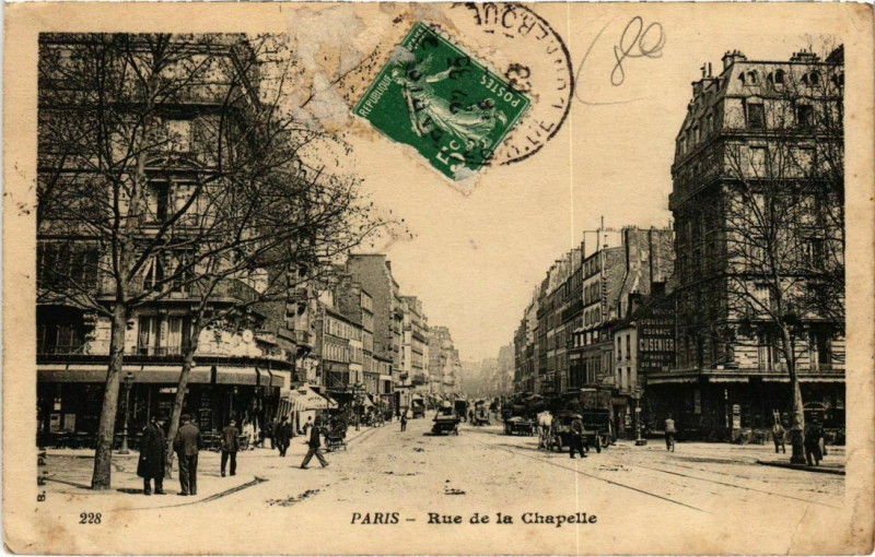 Carte postale ancienne Rue de La Chapelle à Paris 18e