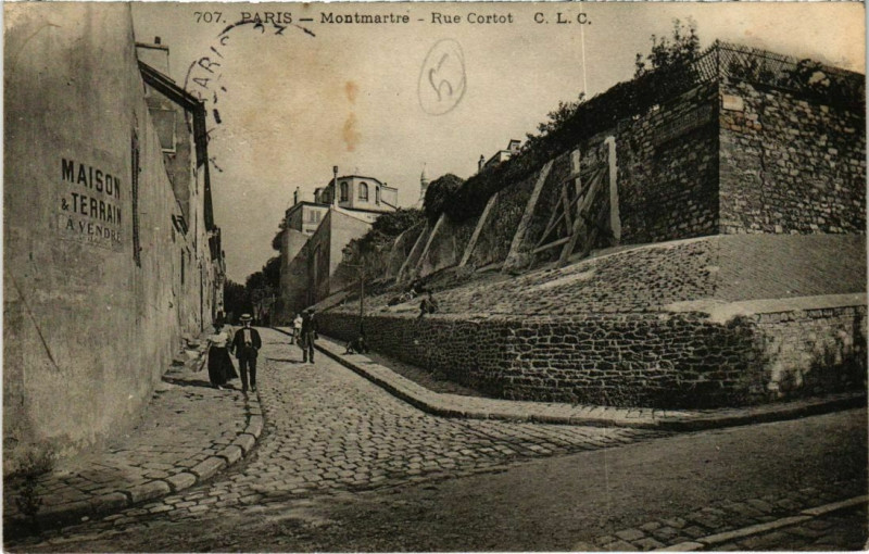 Carte postale ancienne Montmartre - Rue Cortot à Paris 18e
