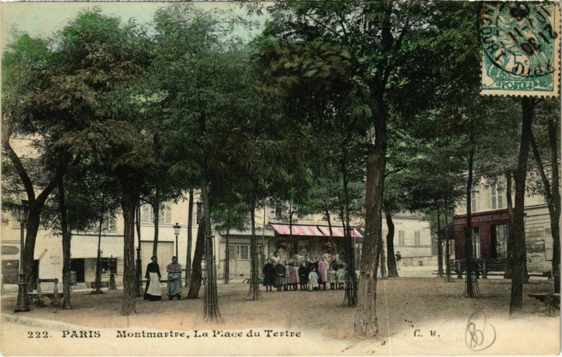 Carte postale ancienne Montmartre - La Place du Tertre à Paris 18e