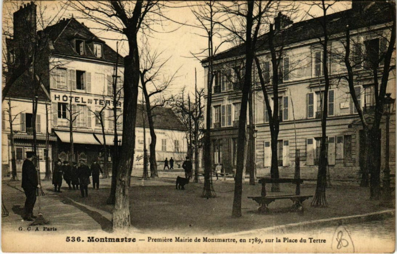 Carte postale ancienne Première Mairie de Montmartre, en 1789, sur la Place du Tertre à Paris 18e