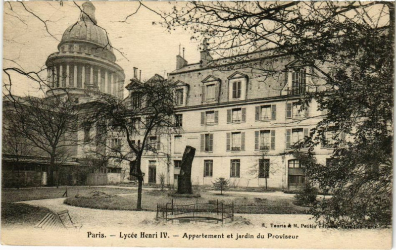 Carte postale ancienne Paris 5e - Lycée Henri Iv à Paris 5e