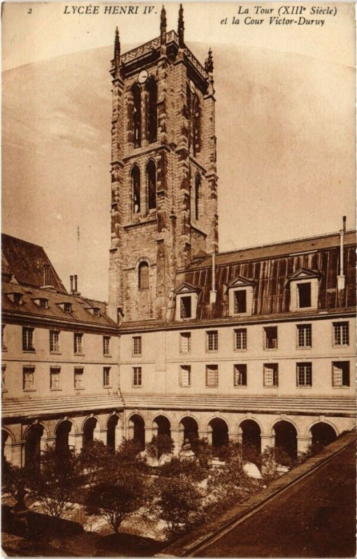 Carte postale ancienne Paris 5e - Lycée Henri Iv à Paris 5e