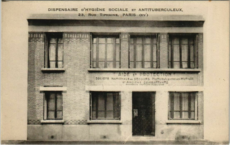 Carte postale ancienne Dispensaire d'Hygiène Sociale et Antituberculeux - Rue Tiphaine à Paris 15e