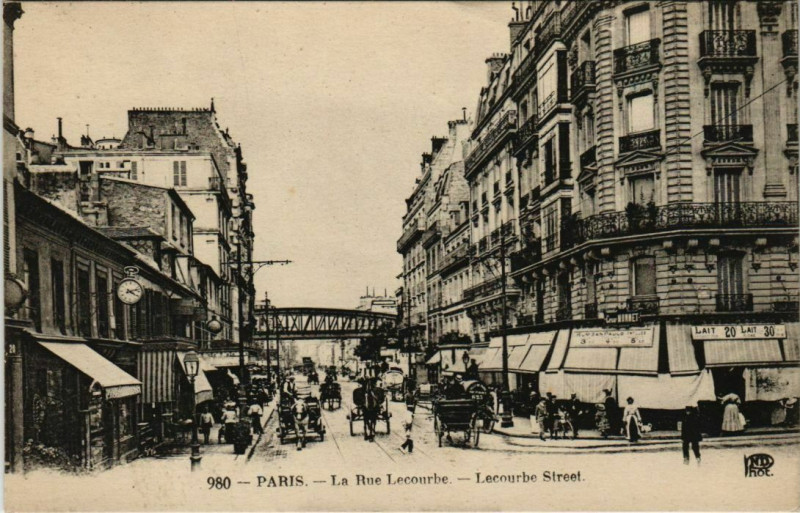 Carte postale ancienne La rue Lecourbe à Paris 15e