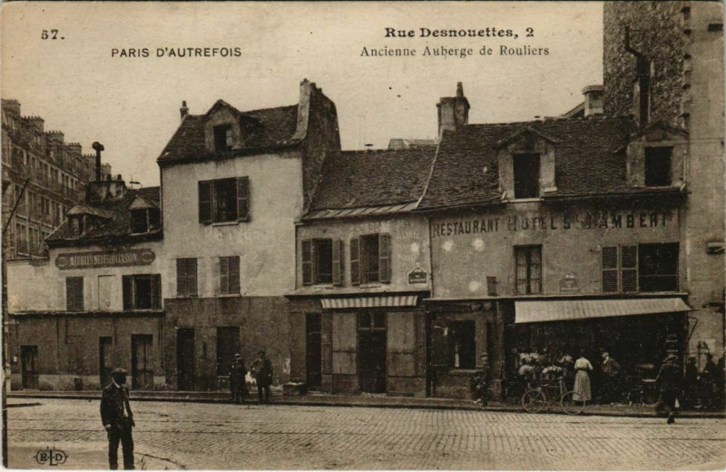 Carte postale ancienne Rue Desnouettes - Ancienne Auberge de Rouliers à Paris 15e