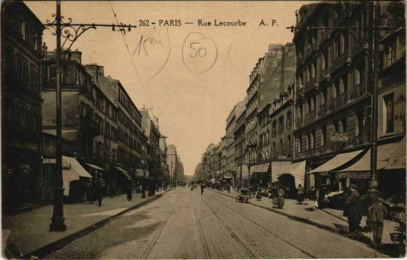 Carte postale ancienne Rue Lecourbe à Paris 15e