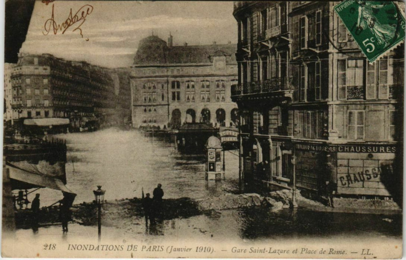 Carte postale ancienne Paris 8e - Gare Saint-Lazare et Place de Rome - Ll.218 à Paris