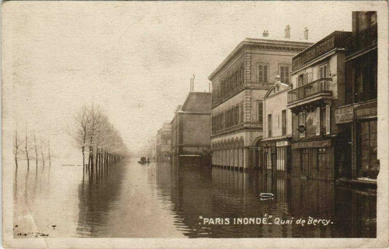 Carte postale ancienne Paris 12e - Paris Inondé - Quai de Bercy à Paris 12e