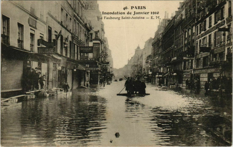 Carte postale ancienne Paris 12e - Le Faubourg Saint-Antoine à Paris 12e
