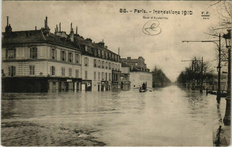 Carte postale ancienne Paris 13e - Quai d'Austerlitz à Paris 13e