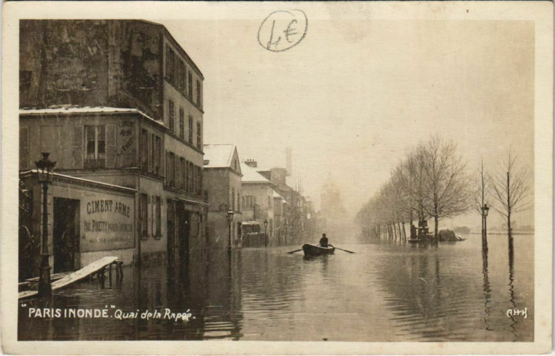 Carte postale ancienne Paris 12e - Paris inondé - Quai de la Rapée à Paris 12e