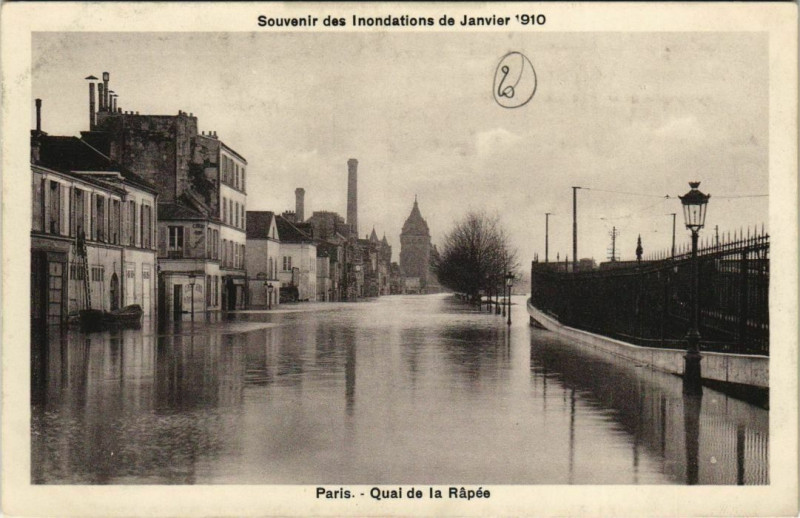Carte postale ancienne Paris 12e - Quai de la Rapée à Paris 12e