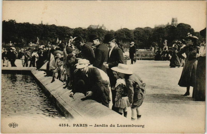Carte postale ancienne Jardin du Luxembourg à Paris 6e