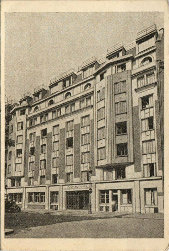 Carte postale ancienne Paris 5e - La Maison des Mines et de Ponts et Chaussées à Paris 5e