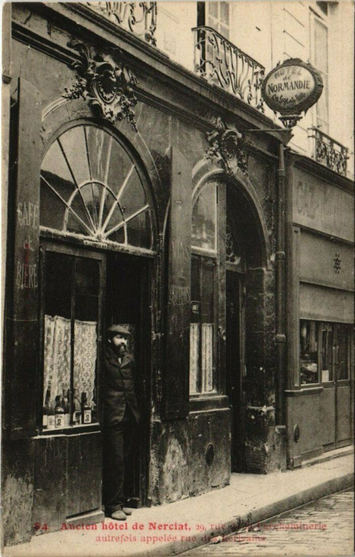Carte postale ancienne Paris 5e - Ancien hôtel de Nerciat  à Paris 5e